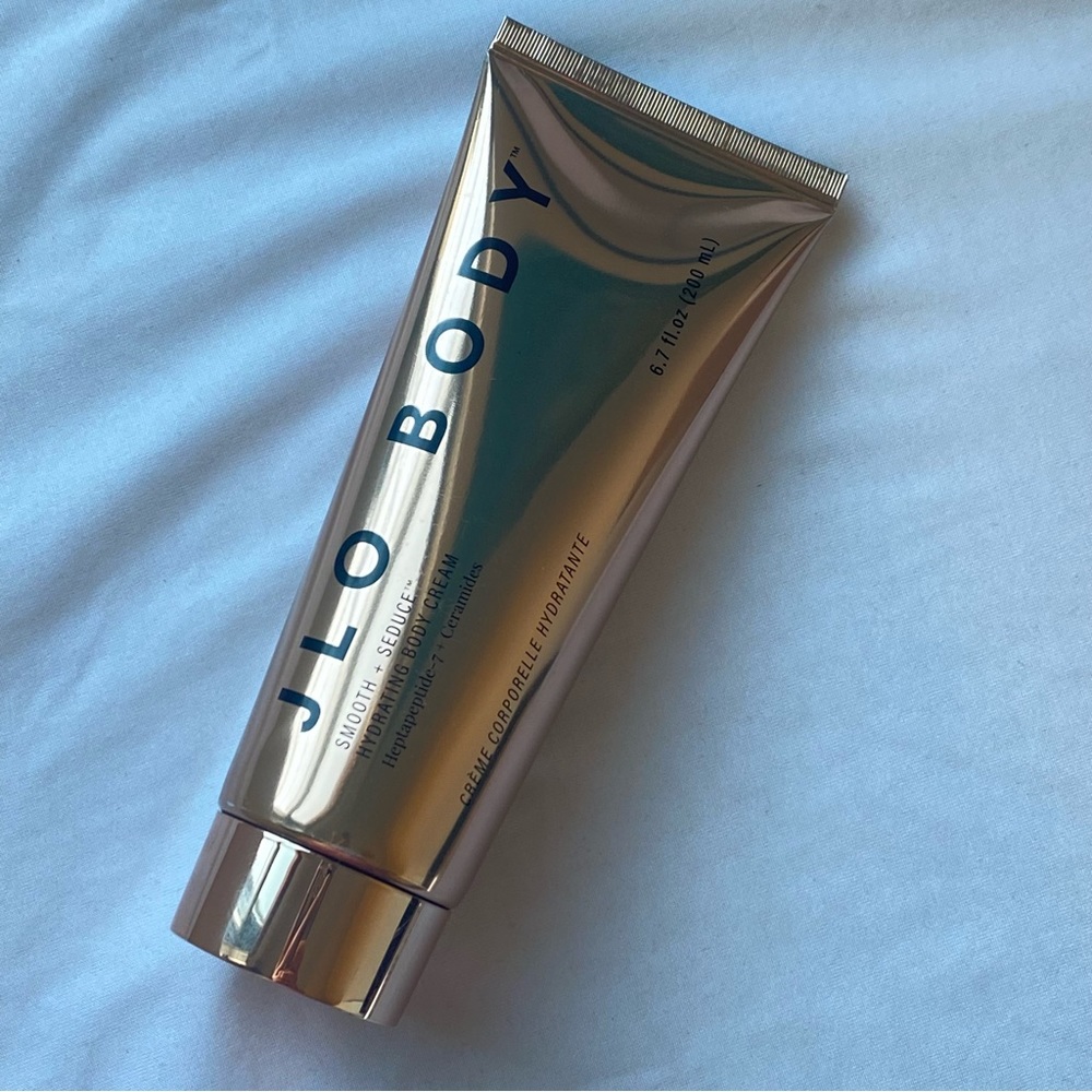 J Lo Smooth + Seduce Contouring Body Cream with Caffeine